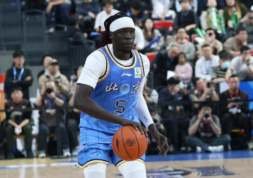 包含NBA总决赛倒计时；北京首钢冲刺阶段官宣签约；细节引发关注；媒体盛赞；更衣室氛围转暖的词条-开云